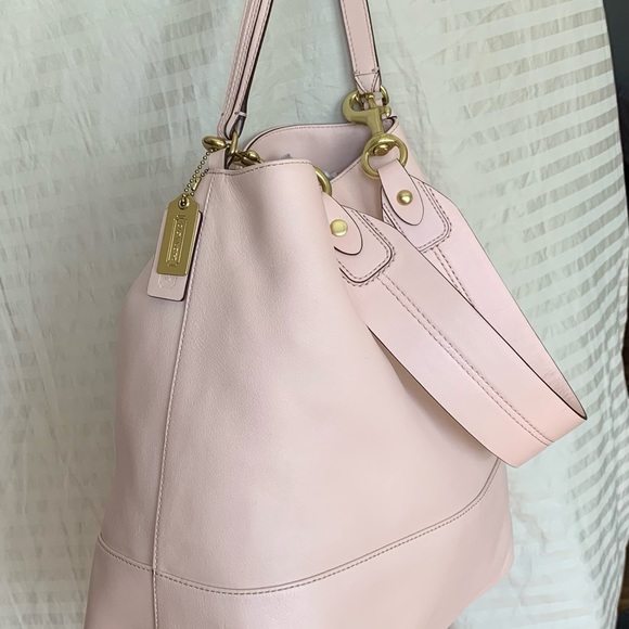 Coach pink hobo - Picture 4 of 7